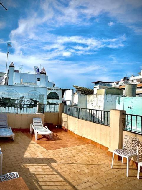 סביליה Hostal Lis מראה חיצוני תמונה