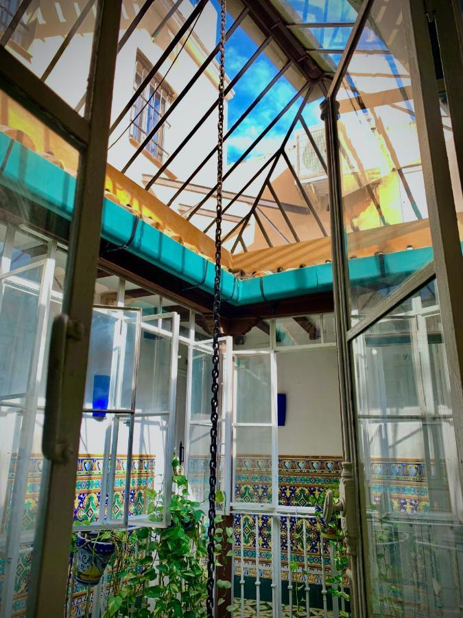 סביליה Hostal Lis מראה חיצוני תמונה